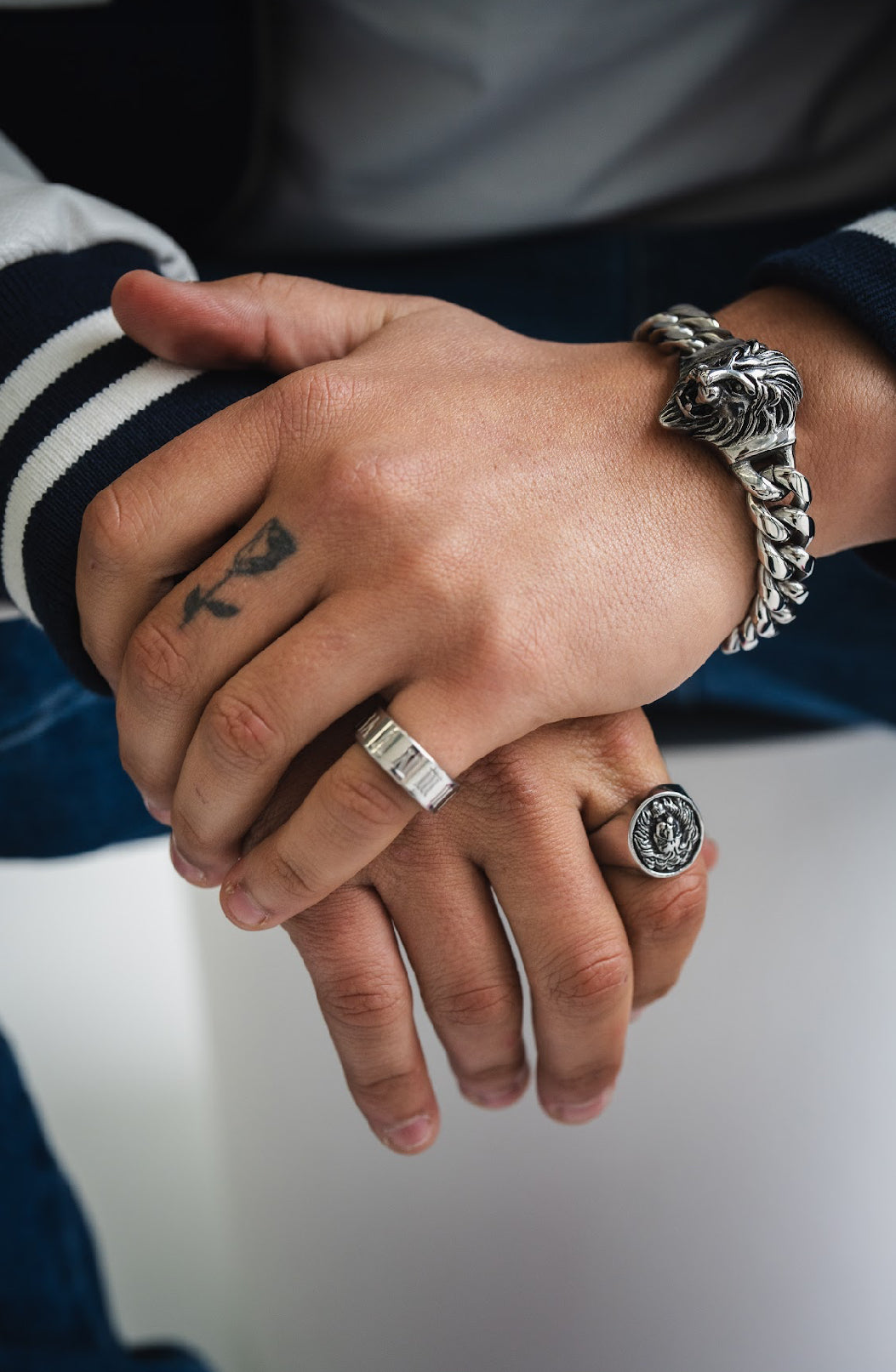 Embossed Lion Alpha Set - Silver for mens