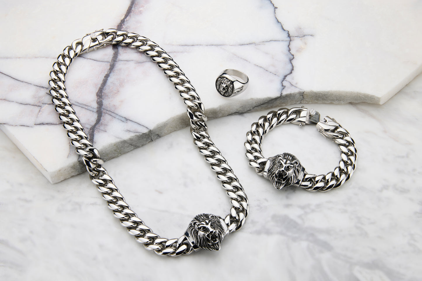 Embossed Lion Bracelet and chain - Silver