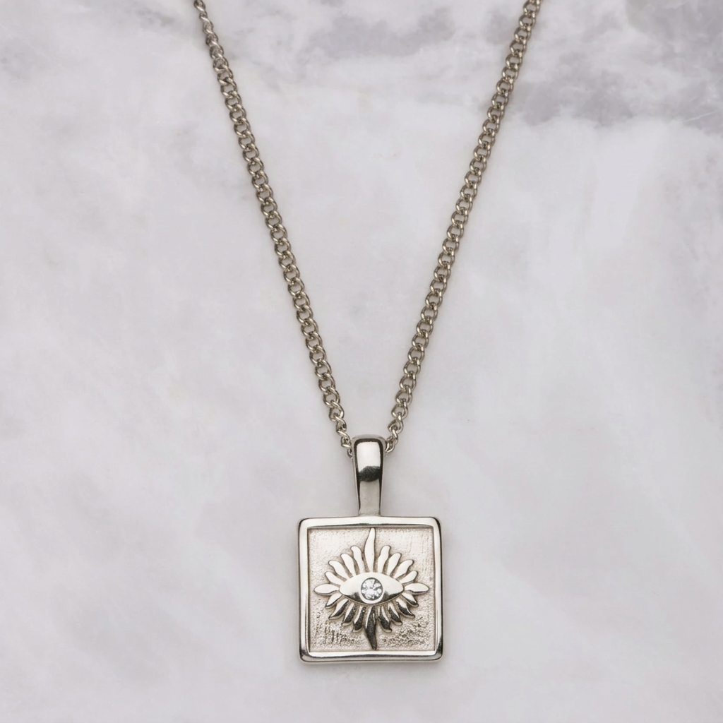 Silver version of the Ventii necklace